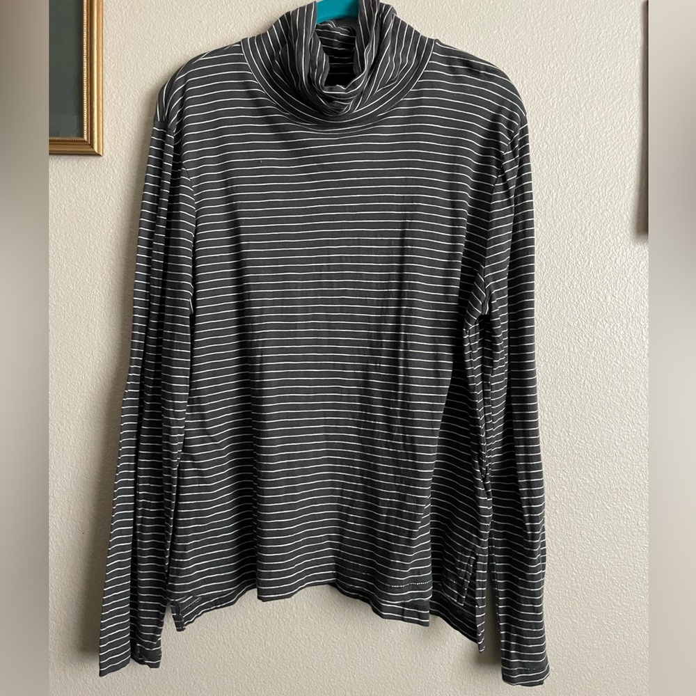 Madewell Whisper Cotton Turtleneck Tee size Large